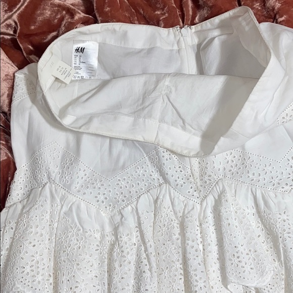 Skirt! - Picture 2 of 3